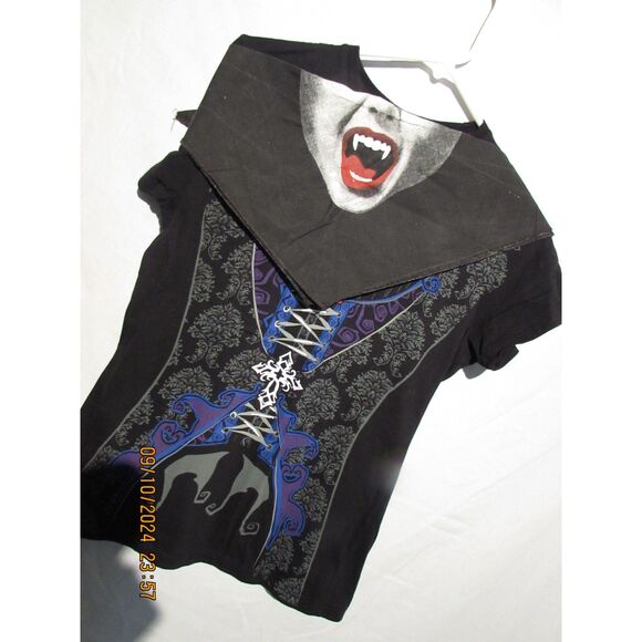 WOMEN'S SIZE S/M VAMPIRE T-SHIRT BANDANA WITH VAMPIRE TEETH HALLOWEEN COSTUME - Picture 3 of 7
